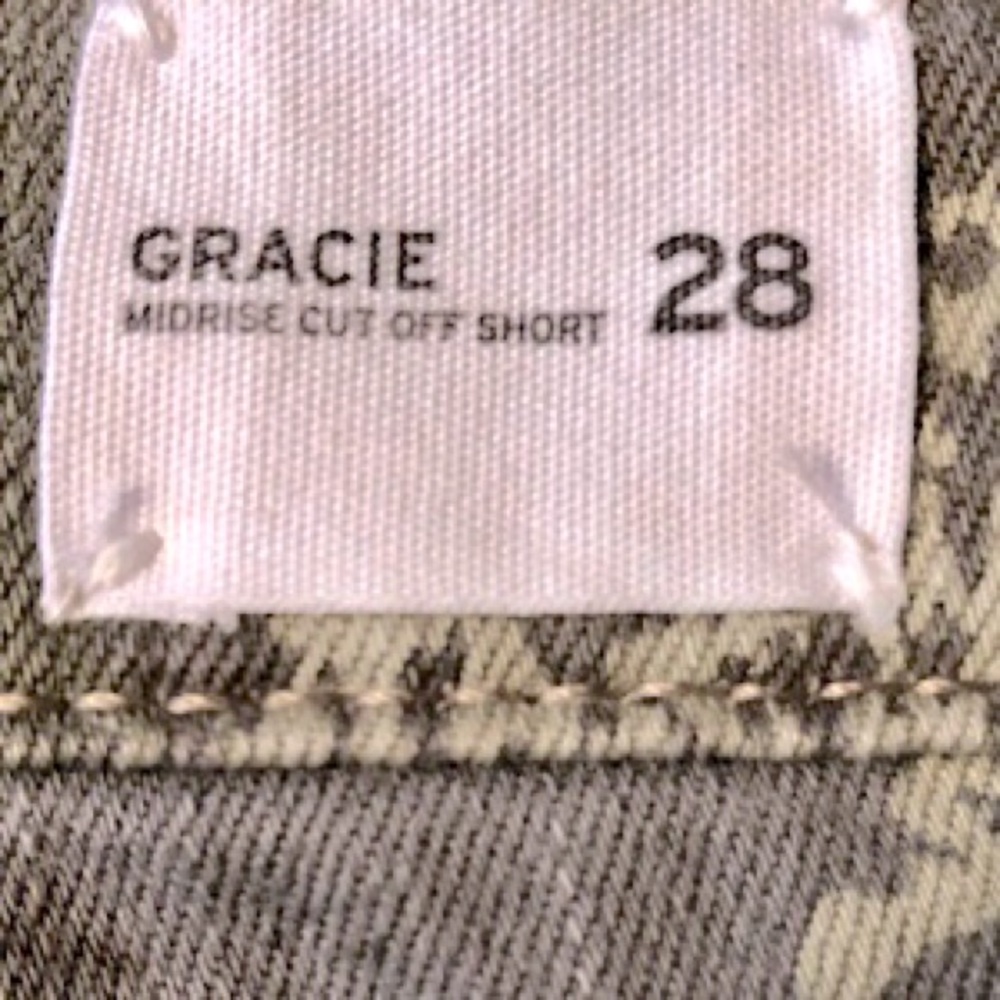 “NEW” Hudson Gracie Mid-Rise Cut-Off Utility Short - Picture 5 of 7